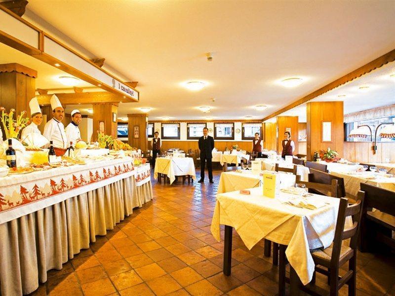 Hotel Ski Club I Cavalieri Rta Sestriere Exterior photo
